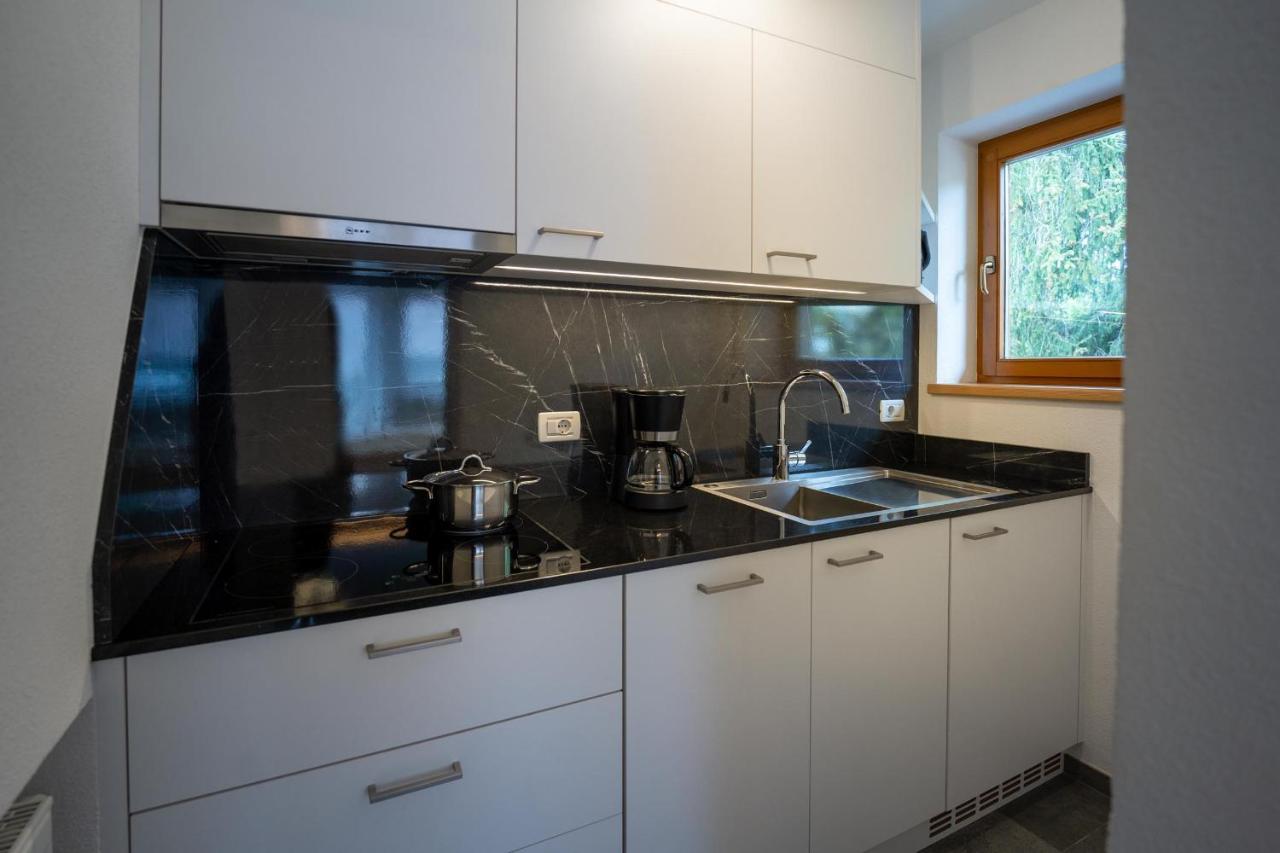 Apartments Lasteis La Villa  Εξωτερικό φωτογραφία